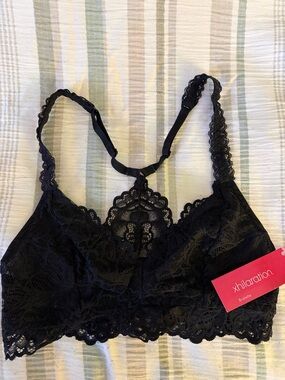 Xhilaration Black Lace Bralette with Decorative Racerback